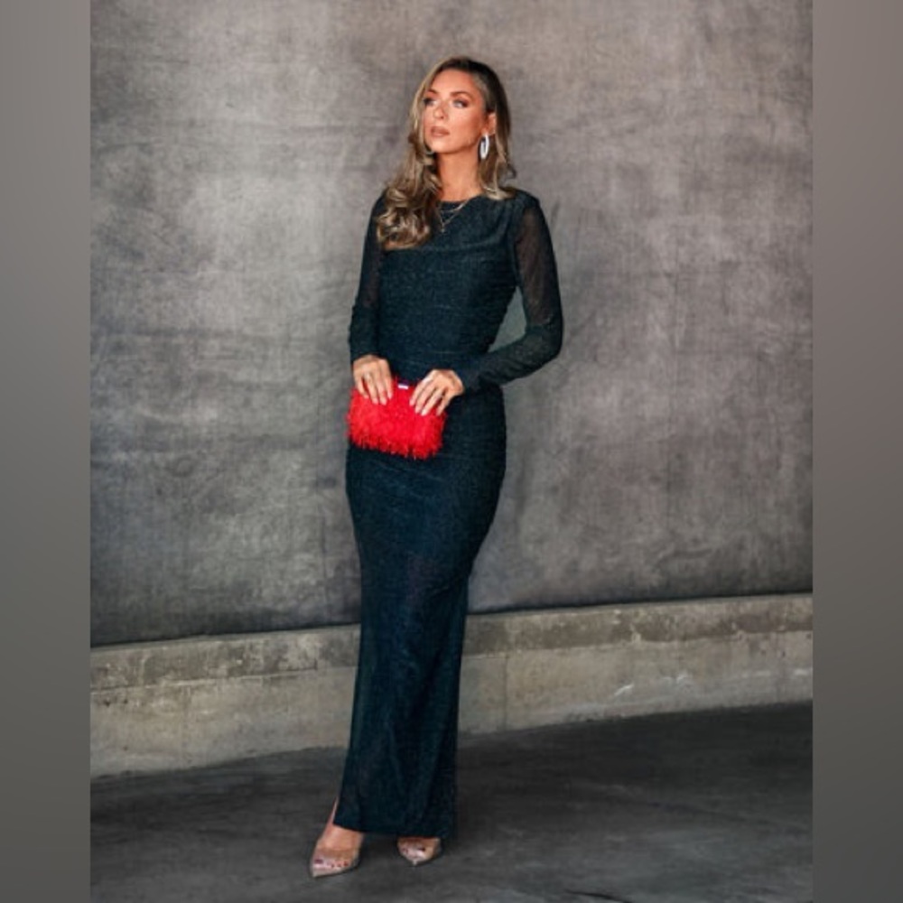 Padded Shoulder Ruched Maxi Dresss